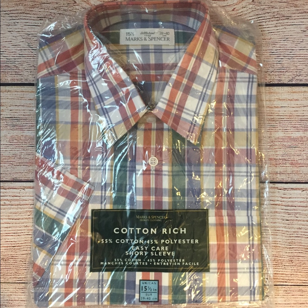 Vintage men’s plaid button down dress t-shirt
